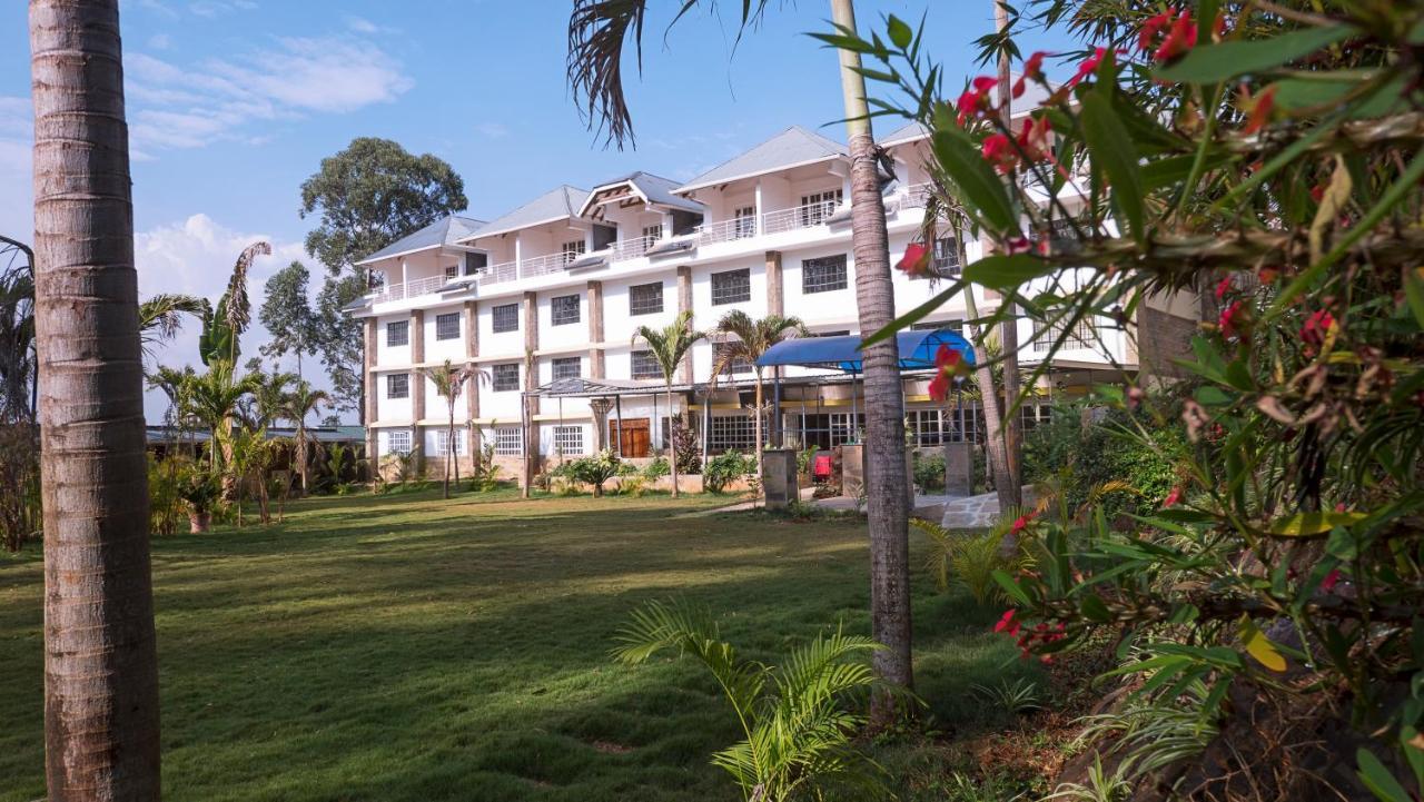 Tobriana Hotel ไนโรบี ภายนอก รูปภาพ